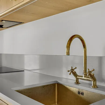 Apartment 1 Bedroom In Humble